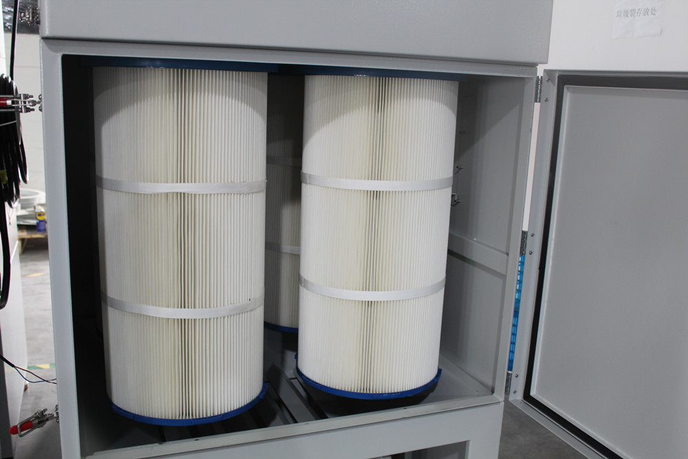 3.7kW Pulse Jet Industrial Dust Collector With Four PTFE Membrane HEPA Filters
