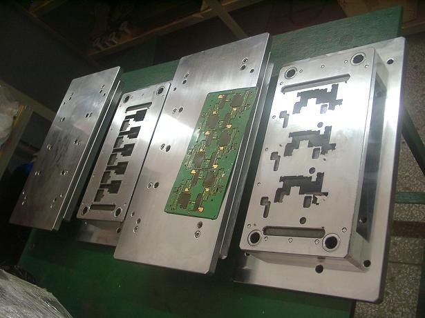 Depaneling PCB / FPC Mold for PCB Punching Machine , Cast iron framework