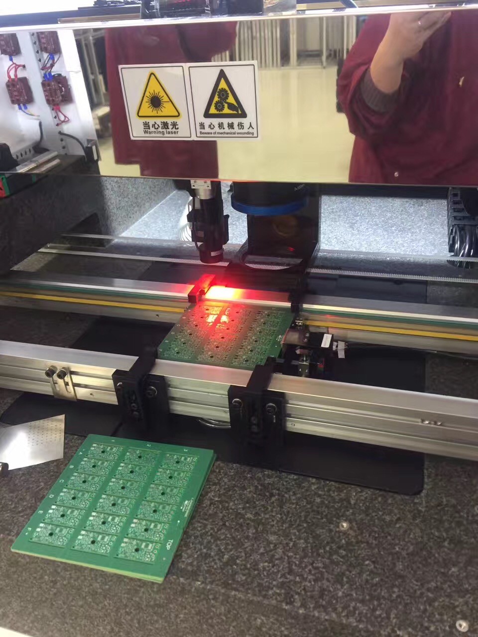High precision Laser PCB Depaneling Machine / FPC Laser depaneling /UV ...